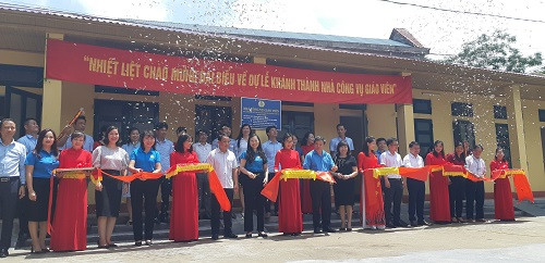 Niềm vui nhận nhà công vụ giáo viên mới ảnh 1