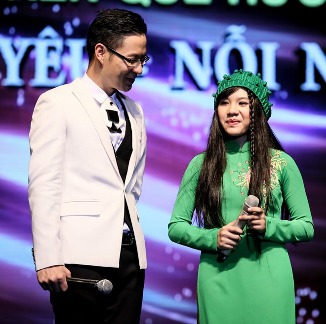 Hoài Lâm giả giọng Quang Lê khiến khán giả phấn khích