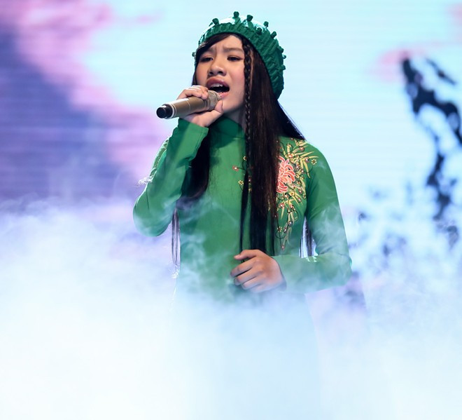 Hoài Lâm giả giọng Quang Lê khiến khán giả phấn khích