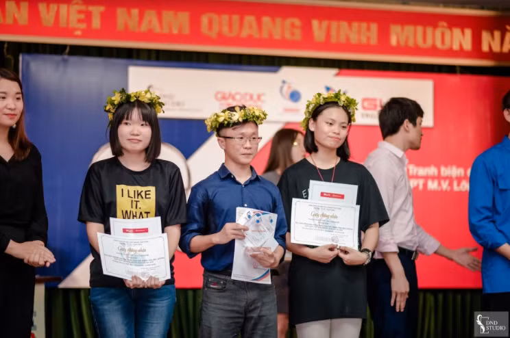 Đội IN TIME xuất sắc khi vượt qua nhiều đội chơi và trở thành quán quân của cuộc thi năm nay