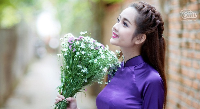 "Cô gái đẹp nhất Tuyên Quang" tím dịu dàng