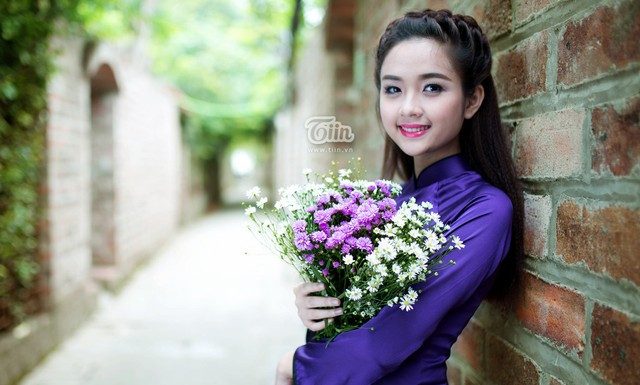 "Cô gái đẹp nhất Tuyên Quang" tím dịu dàng ảnh 6 Nụ cười trong veo, dễ thương của cô gái xứ Tuyên được nhiều người trêu ghẹo là “liều thuốc” gây nghiện cho các chàng trai.