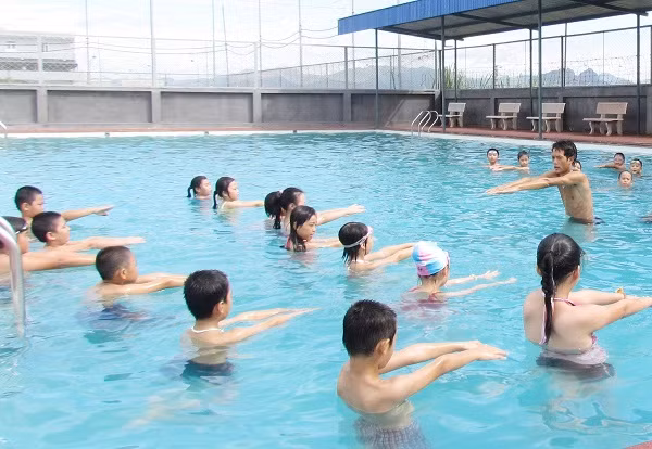 Bộ GD&ĐT: Tăng cường giải pháp phòng, chống tai nạn thương tích, đuối nước