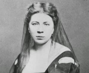 Nữ ca sĩ Désirée Artôt (1835 - 1907).