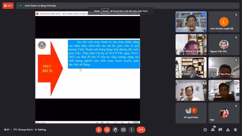 Các thầy, cô giáo nhóm VTi-Group chia sẻ kinh nghiệm trong quá trình dạy học online.