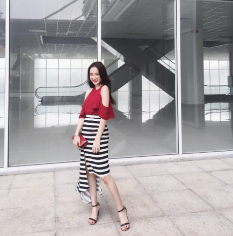 Hà Hồ, Ngọc Trinh, Thanh Hằng diện street style mùa lạnh như thế nào? - Ảnh 10 Ha Ho, Ngoc Trinh, Thanh Hang dien street style mua lanh nhu the nao? - Anh 10