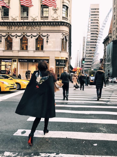 Hà Hồ, Ngọc Trinh, Thanh Hằng diện street style mùa lạnh như thế nào? - Ảnh 3 Ha Ho, Ngoc Trinh, Thanh Hang dien street style mua lanh nhu the nao? - Anh 3