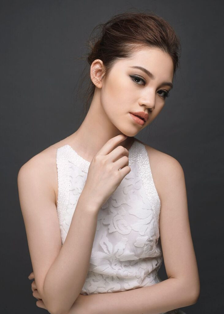 Jolie Nguyễn: jolie nguyen: