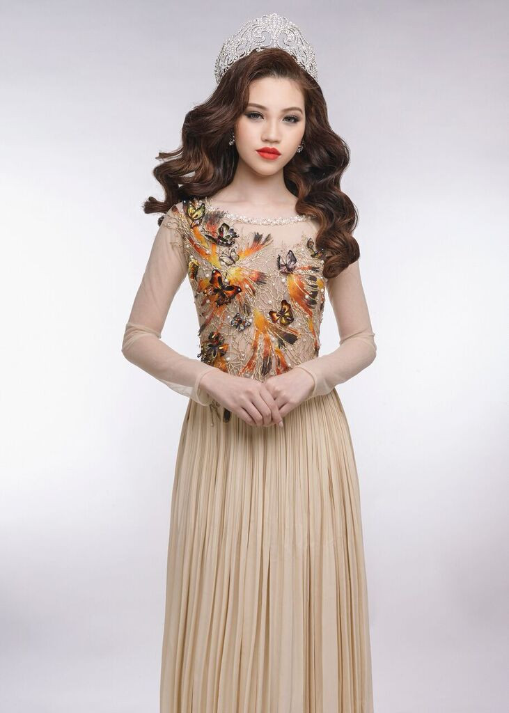Jolie Nguyễn: jolie nguyen: