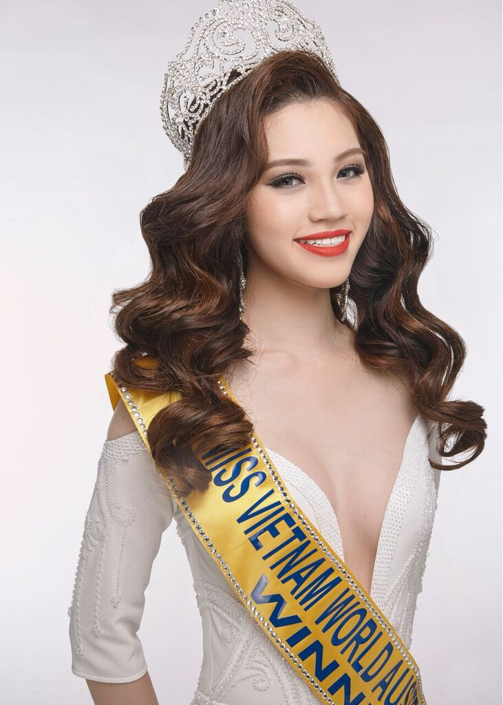 Jolie Nguyễn: jolie nguyen: