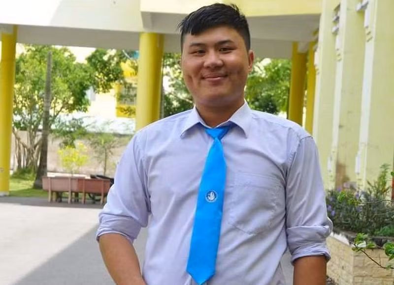 Thủ lĩnh sinh viên mê thiện nguyện Lý Minh Thuận.
