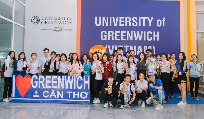 Hoạt động hướng nghiệp tại Trường ĐH Greenwich Cần Thơ.