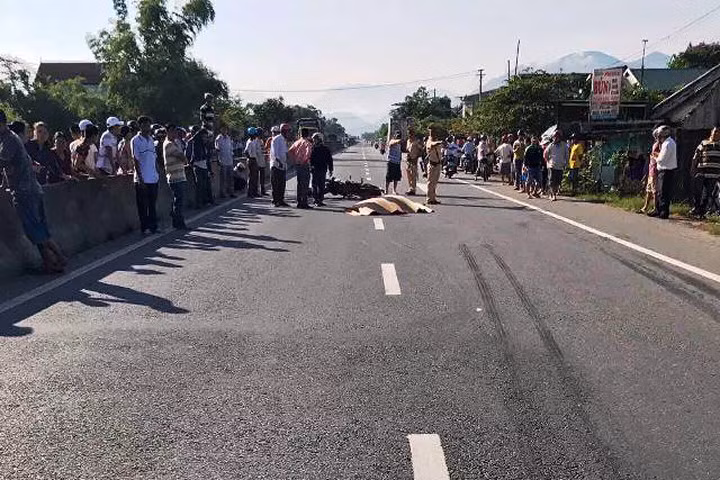 Hiện trường vụ tai nạn giao thông khiến phó chủ tịch HĐND tử vong.