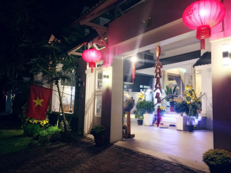 Công Vinh hóa chồng đảm đang sau khi giải nghệ khiến fan ngưỡng mộ - Ảnh 11 Cong Vinh hoa chong dam dang sau khi giai nghe khien fan nguong mo - Anh 11