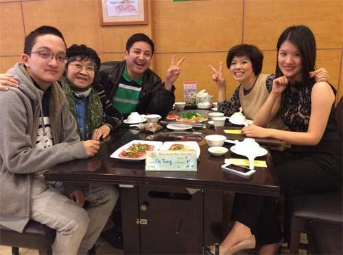 29 năm ấm áp của gia đình danh hài Chí Trung ảnh 1 - 1