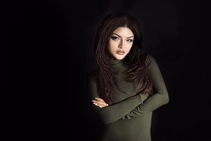 Điểm danh 8 thí sinh sở hữu body chuẩn từng centimet tại Top Model Online