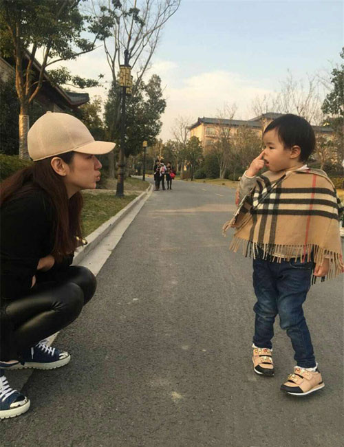 Lộ loạt tin nhắn chứng minh Châu Du Dân ngoại tình ảnh 9 lo loat tin nhan chung minh chau du dan ngoai tinh - 9