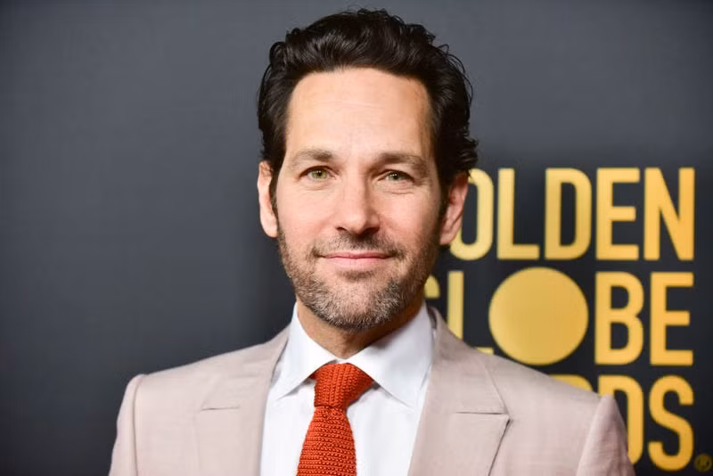 Nam diễn viên Paul Rudd mới đây đã được tạp chí People vinh danh là “Người đàn ông quyến rũ nhất thế giới năm 2021”.