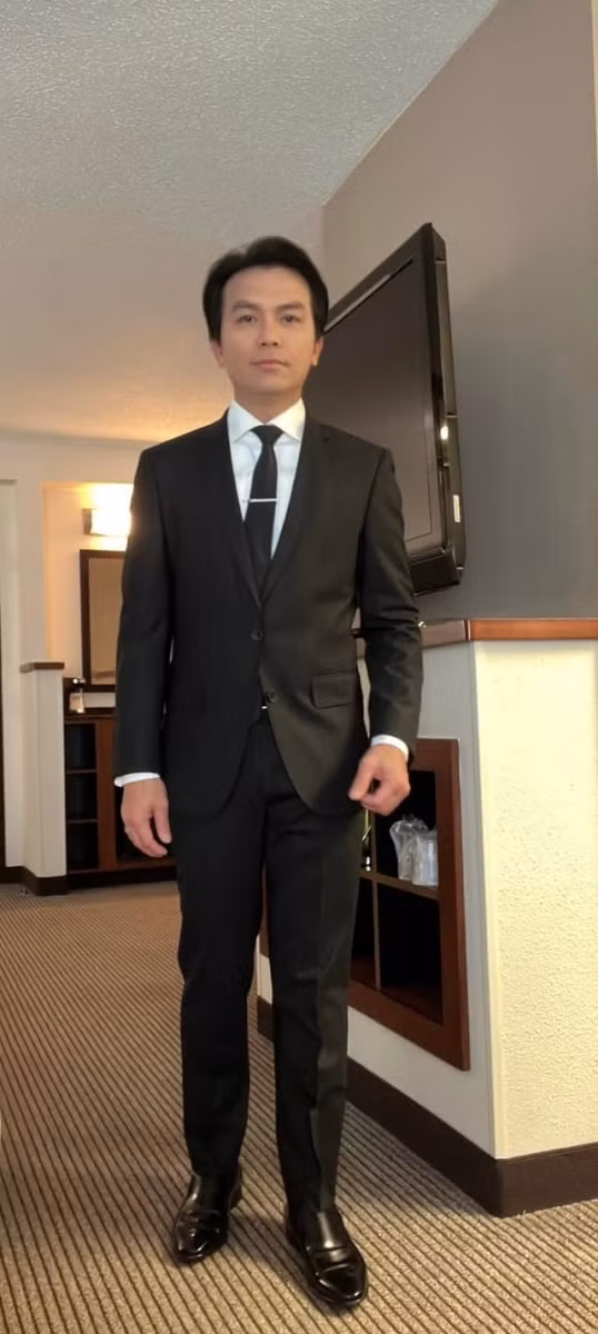 Mạnh Quỳnh tiết lộ trang phục đi diễn gần đây của mình chỉ toàn màu đen.