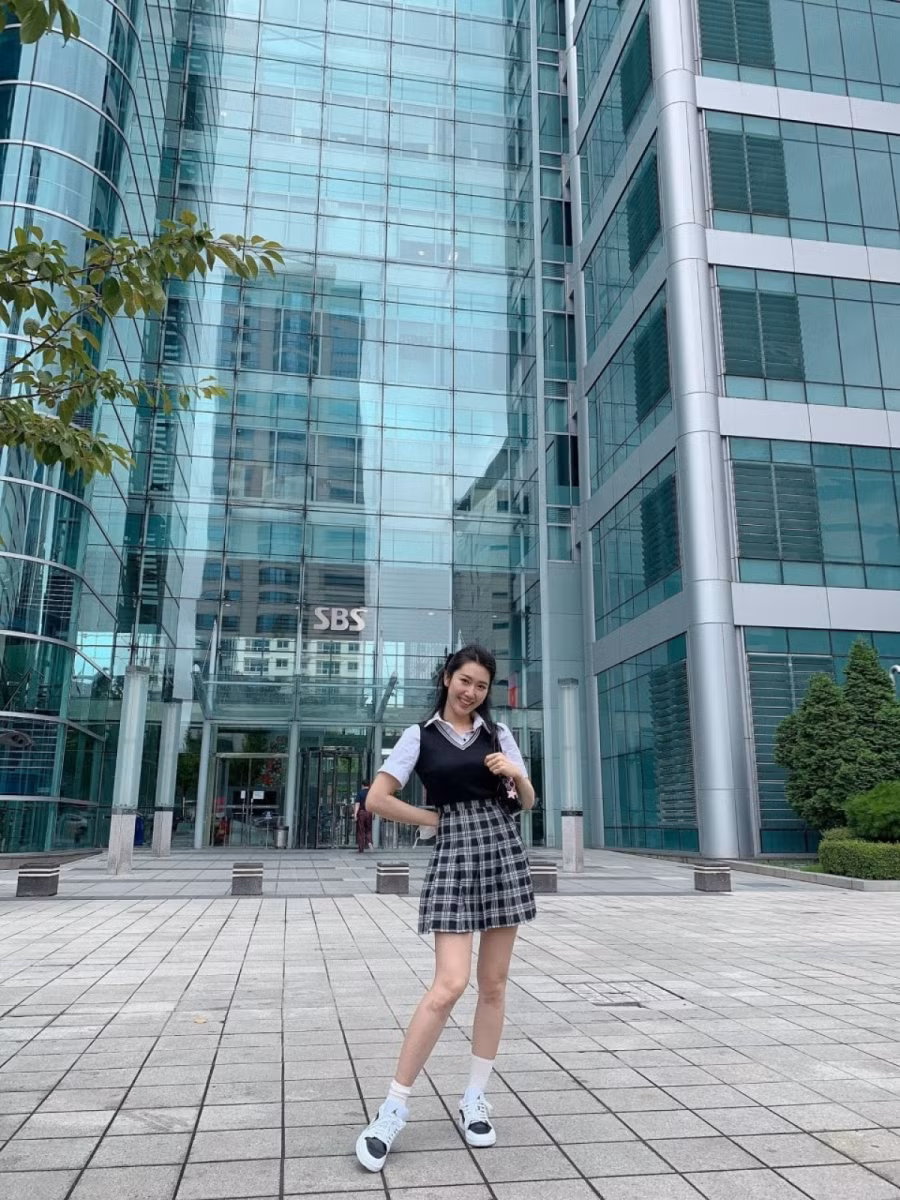 Diễn viên Thúy Ngân được Đài truyền hình Hàn Quốc hết lời khen ngợi ảnh 1