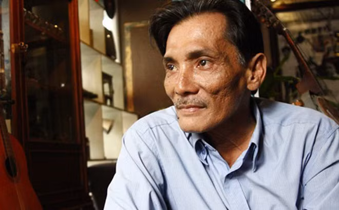 Nam diễn viên Thương Tín.