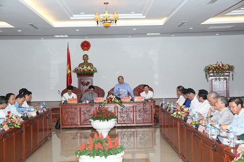 Phó Thủ tướng Nguyễn Xuân Phúc làm việc với lãnh đạo 5 tỉnh Tây Nguyên. Ảnh: VGP