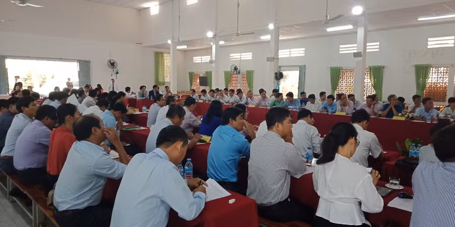Các đại biểu tham dự hội thảo