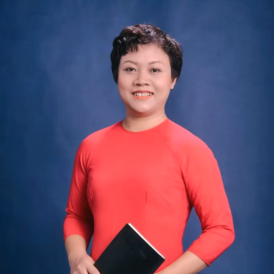 1 trong 5 gương mặt nữ ở lĩnh vực khoa học – giáo dục có ảnh hưởng theo Forbes Việt Nam: bà Chu Cẩm Thơ - Sáng lập, Giám đốc Nghiên cứu và Phát triển POMath