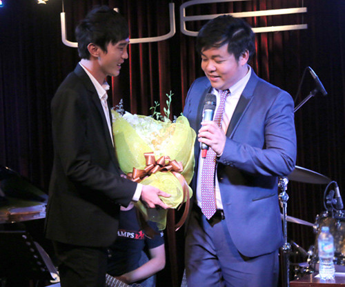 Quang Lê vui vẻ bên Phương Mỹ Chi sau scandal “giả tạo“ ảnh 5