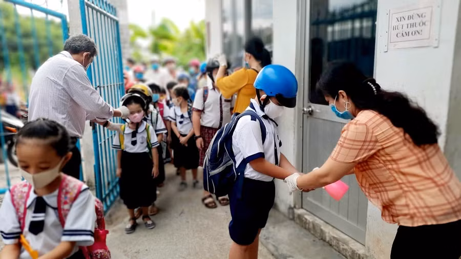 Học sinh Tiểu học và lớp 6 tỉnh An Giang trở lại trường từ ngày 21/2.