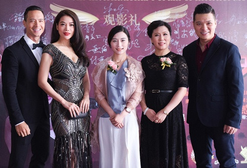 Trương Ngọc Ánh đẹp đôi sánh bước bên Kim Lý ở Trung Quốc ảnh 14 truong ngoc anh dep doi sanh buoc ben kim ly o trung quoc - 14