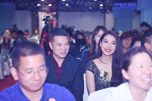 Trương Ngọc Ánh đẹp đôi sánh bước bên Kim Lý ở Trung Quốc ảnh 16 truong ngoc anh dep doi sanh buoc ben kim ly o trung quoc - 16