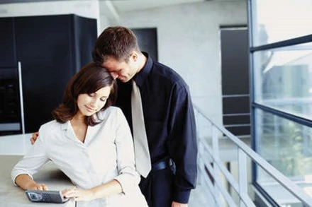 Hối tiếc vì thừa nhận với chồng trót... ngoại tình