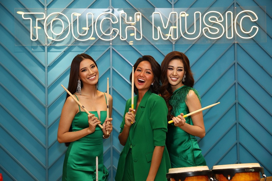 Top 2 Hoa hậu Hoàn vũ Việt Nam 2019 và Hoa hậu H"Hen Niê dự lễ ra mắt Touch music Academy