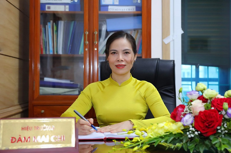 Cô Đàm Mai Chi, Hiệu trưởng Trường THCS Từ Sơn chia sẻ với Báo GD&TĐ. Cô Đàm Mai Chi, Hiệu trưởng Trường THCS Từ Sơn chia sẻ với Báo GD&TĐ.