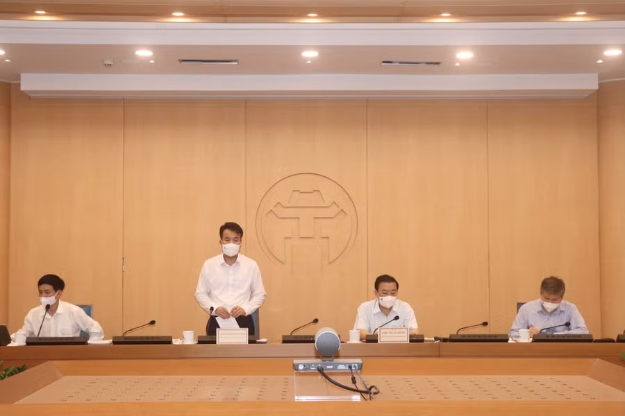 Tổng Giám đốc BHXH Việt Nam Nguyễn Thế Mạnh phát biểu tại buổi làm việc giữa UBND TP.Hà Nội với BHXH Việt Nam.