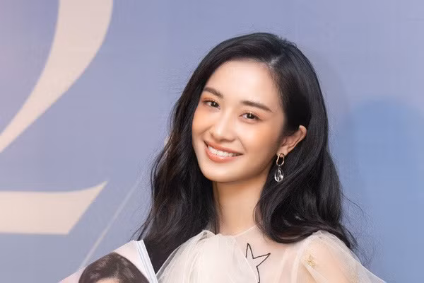 Nữ diễn viên Jun Vũ.