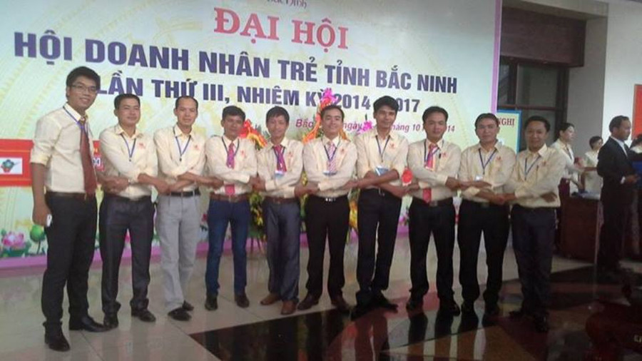 Chàng trai 8X trở thành tỷ phú nhờ kinh doanh… vỏ trấu ảnh 1 Chàng trai 8X trở thành tỷ phú nhờ kinh doanh… vỏ trấu ảnh 1