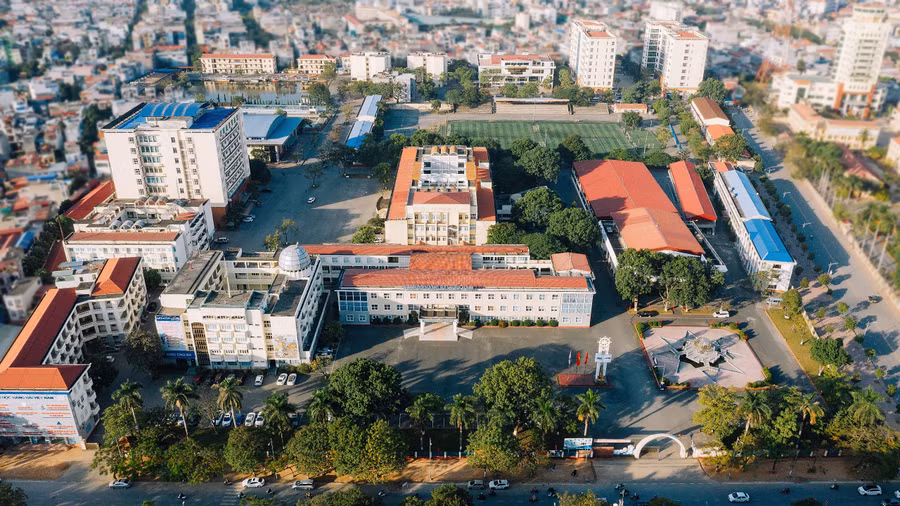 Trường Đại học Hàng hải Việt Nam là cơ sở giáo dục, đào tạo hàng đầu về kinh tế biển của đất nước.