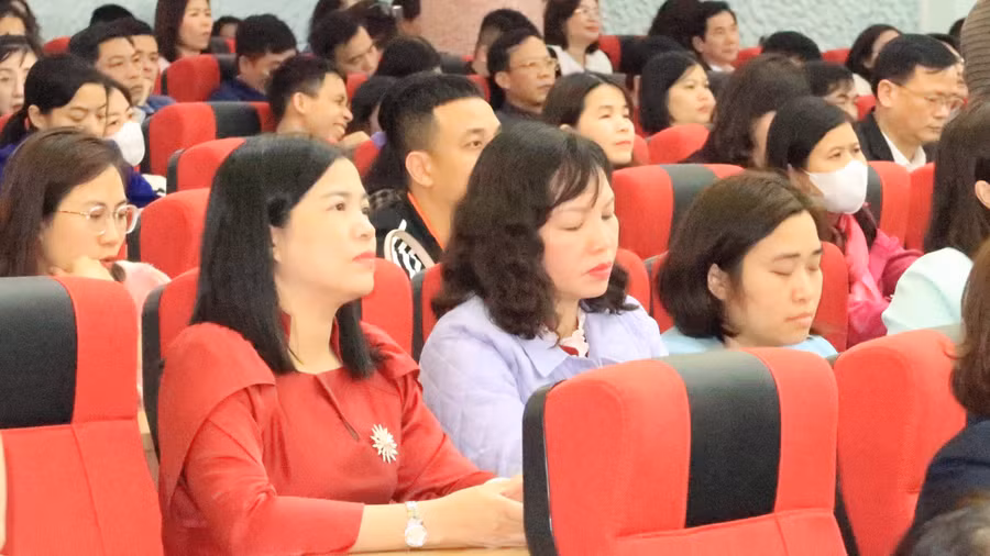 Đại biểu tham dự Hội thảo.