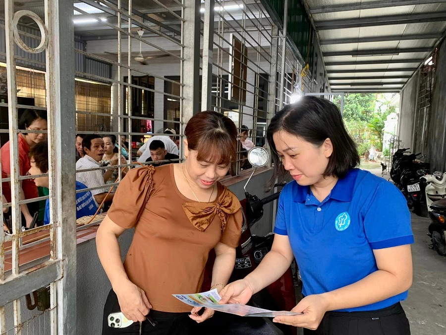 Ngành Lao động đã thực hiện tốt chính sách hỗ trợ Bảo hiểm y tế cho hộ nghèo, cận nghèo, mới thoát nghèo (ảnh ITN). Ngành Lao động đã thực hiện tốt chính sách hỗ trợ Bảo hiểm y tế cho hộ nghèo, cận nghèo, mới thoát nghèo (ảnh ITN).