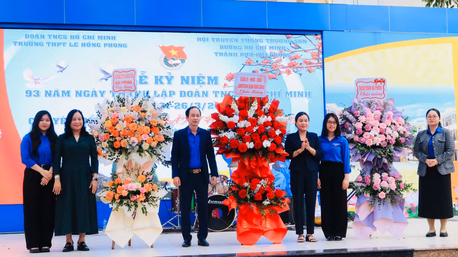 Những hình ảnh đáng nhớ tại Chuyên đề.