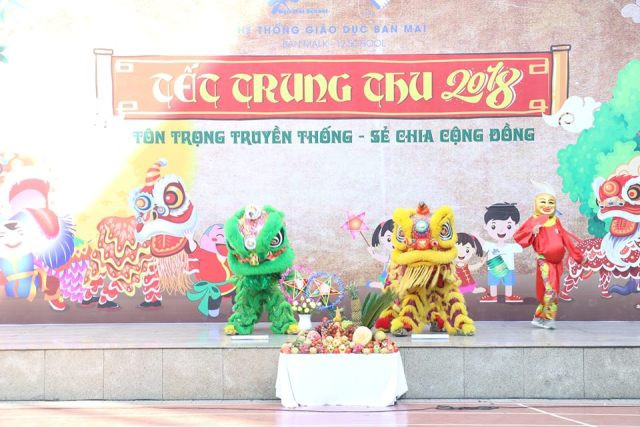 Bên cạnh giá trị truyền thống, Tết trung thu tại trường mầm non Ban Mai luôn hướng đến cộng đồng Bên cạnh giá trị truyền thống, Tết trung thu tại trường mầm non Ban Mai luôn hướng đến cộng đồng