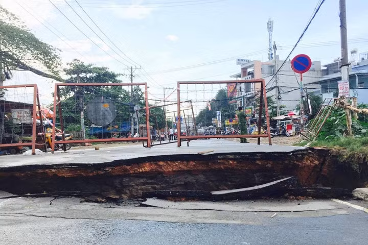 Xác định nguyên nhân cầu nứt toác, suýt tách đôi ở Sài Gòn