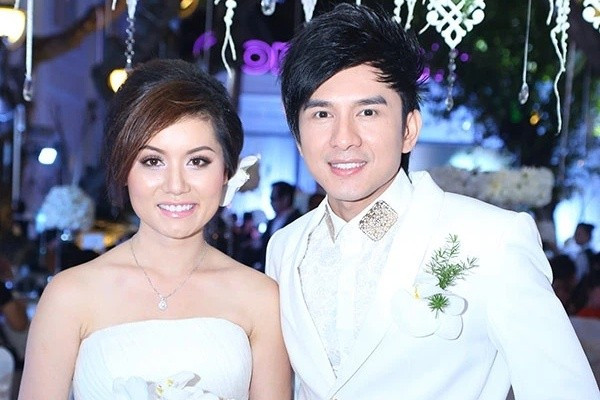 Đan Trường và Thủy Tiên dù đã ly hôn nhưng luôn giữ thái độ cư xử văn minh, tôn trọng đối phương. Đan Trường và Thủy Tiên dù đã ly hôn nhưng luôn giữ thái độ cư xử văn minh, tôn trọng đối phương.