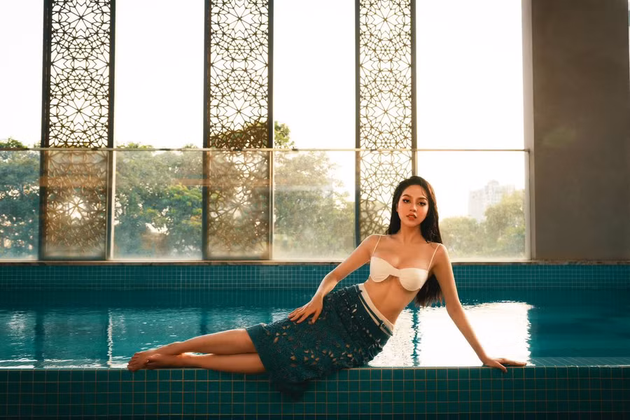 Việc Hoa hậu Thanh Thủy xác nhận phẫu thuật thẩm mỹ nhanh chóng thu hút sự chú ý của fan sắc đẹp.