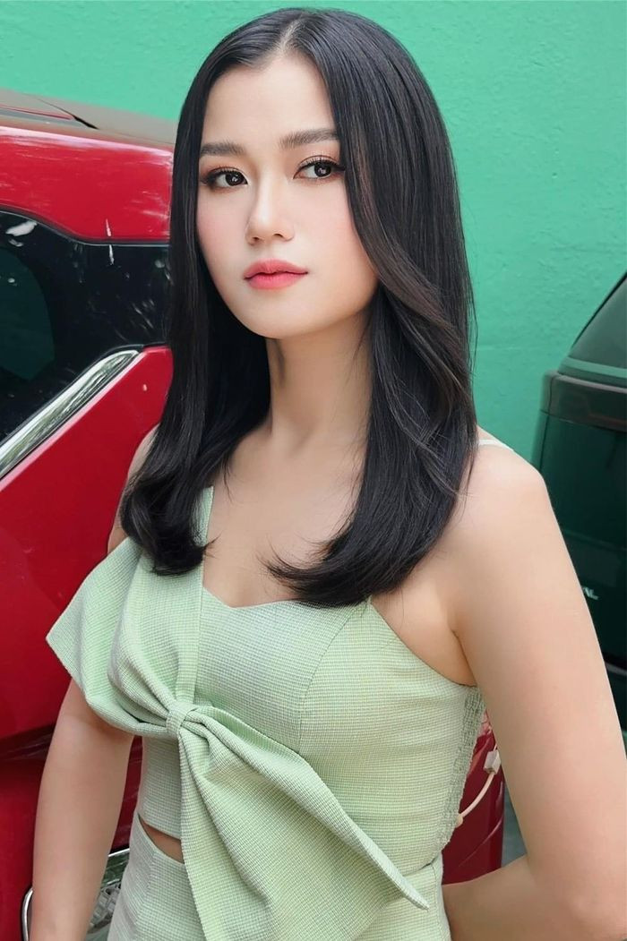 Lâm Vỹ Dạ dính nghi vấn đã can thiệp dao kéo để cải thiện nhan sắc.