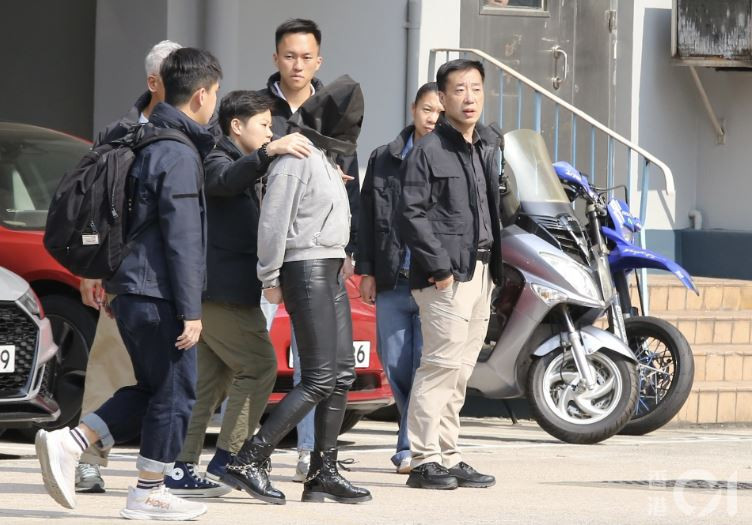 Nghi phạm thứ 7 trong vụ án sát hại người mẫu Thái Thiên Phương đã bị bắt trên đường muốn trốn. Nghi phạm thứ 7 trong vụ án sát hại người mẫu Thái Thiên Phương đã bị bắt trên đường muốn trốn.