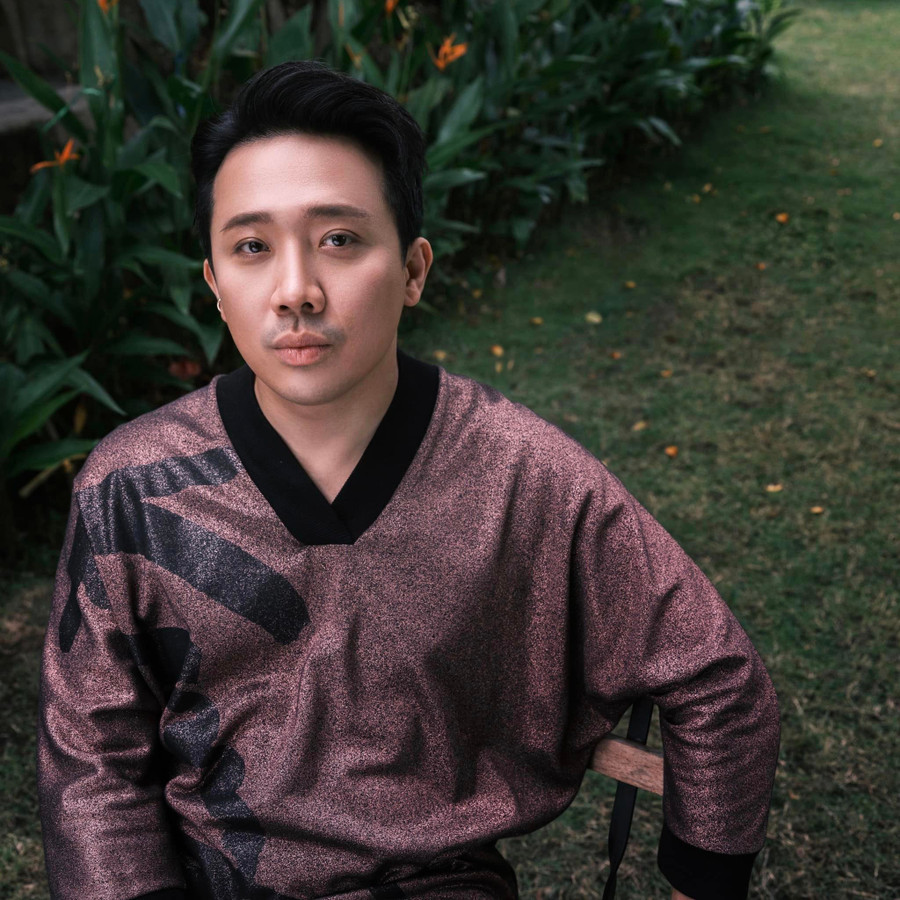 Trấn Thành mới đây đã bị tố có thái độ ngôi sao, chen ngang mua vé xem phim.