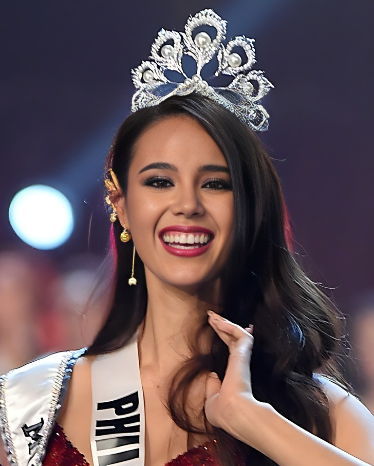 Năm 2018: Người đẹp Catriona Gray đến từ Philippines. Năm 2018: Người đẹp Catriona Gray đến từ Philippines.